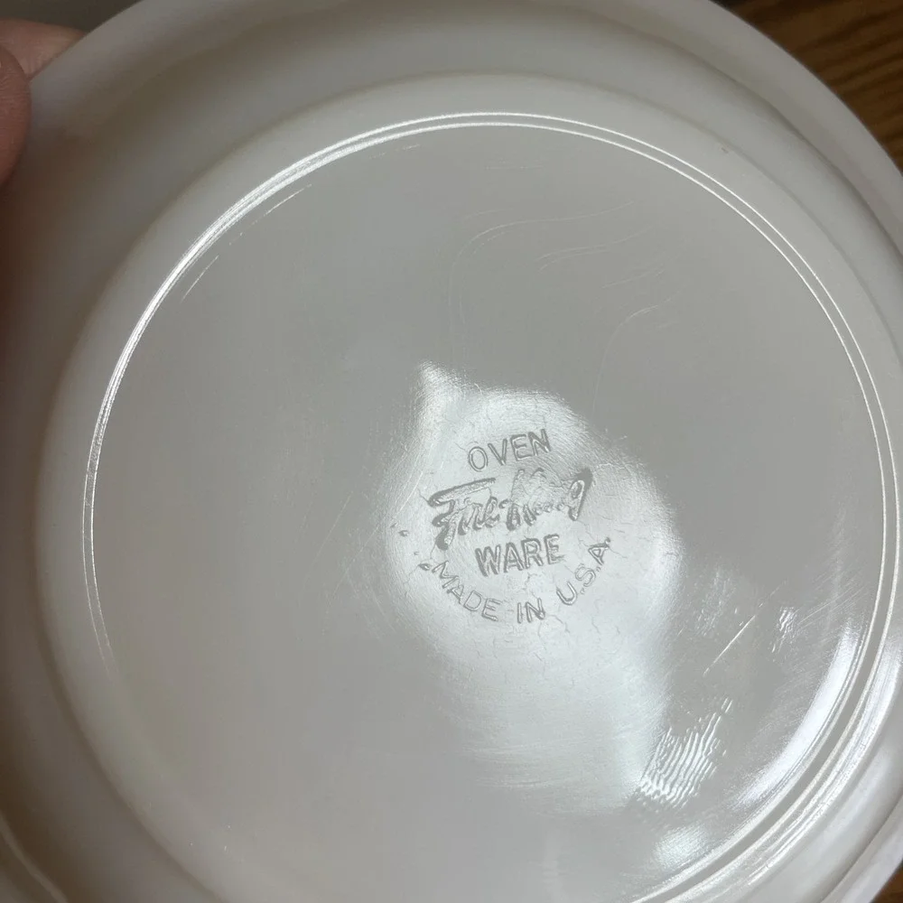 Vintage Anchor Hocking Fire King Dinnerware Swirl Bowl USA ~7.75
